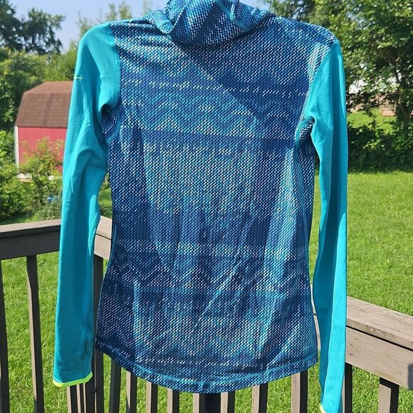 Nike Pro Dri-FIT Turtleneck Long Sleeve Shirt Women’s M Blue Teal Patterned - Picture 7 of 8